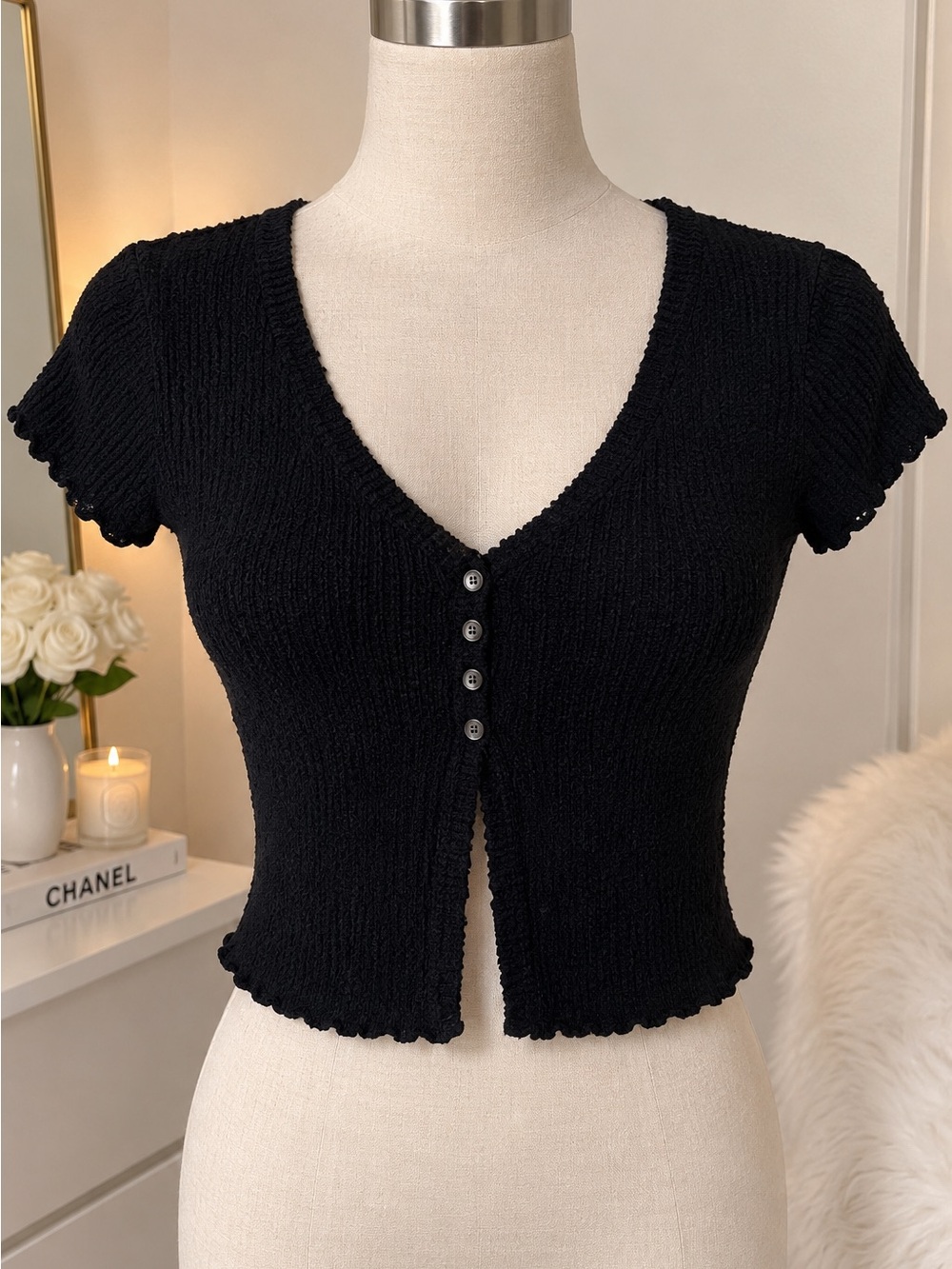 Sleek Black Ribbed Button-Front Crop Top